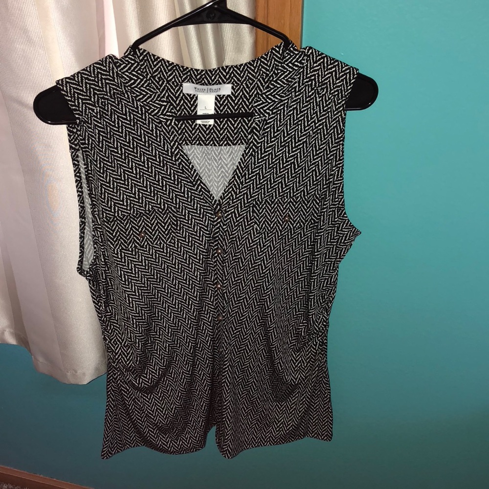 WHite house black marker blouse